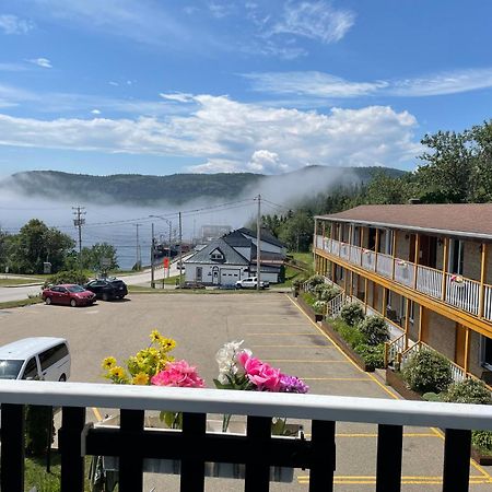 Hotel - Motel Georges Tadoussac Esterno foto