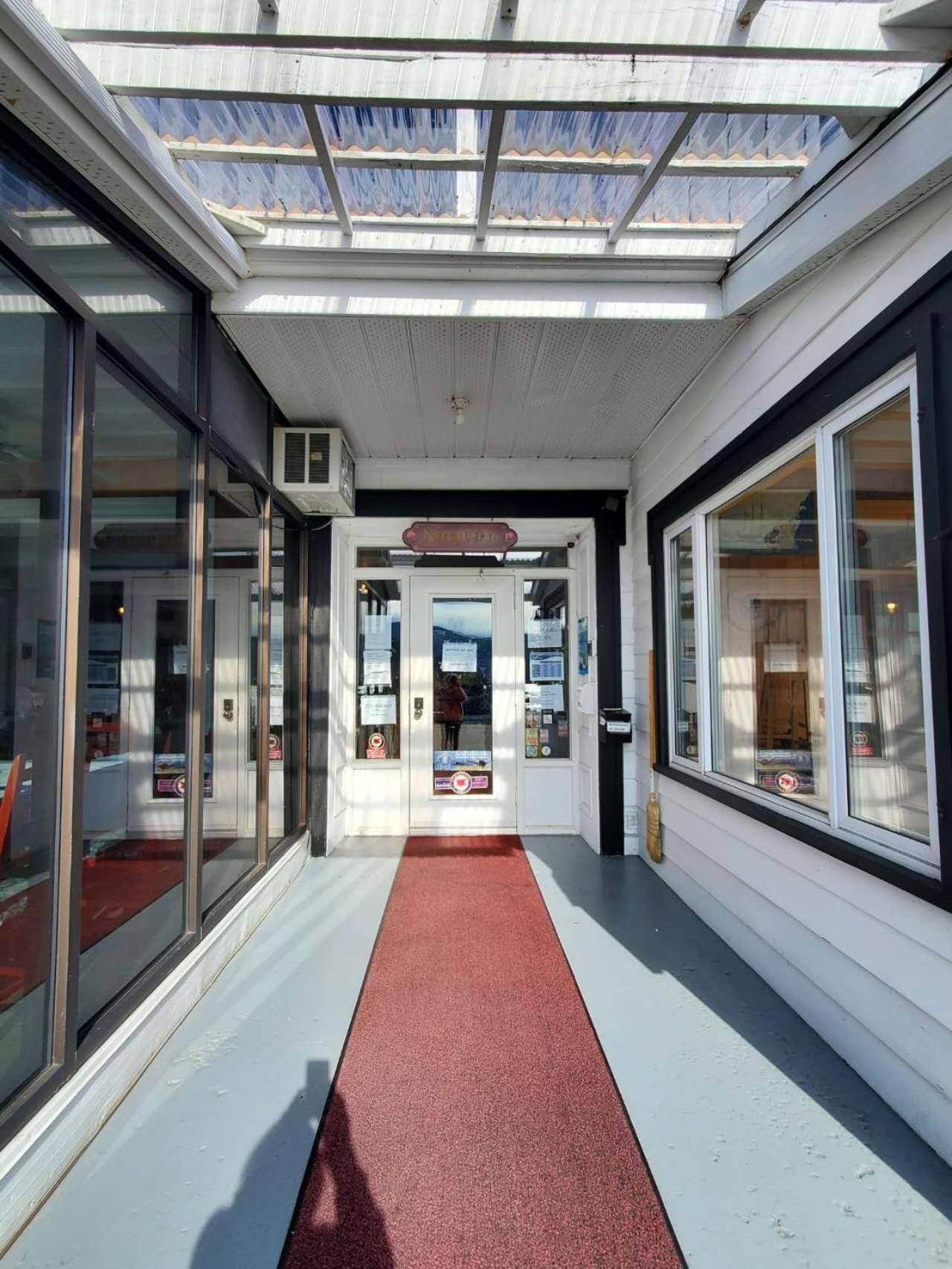 Hotel - Motel Georges Tadoussac Esterno foto